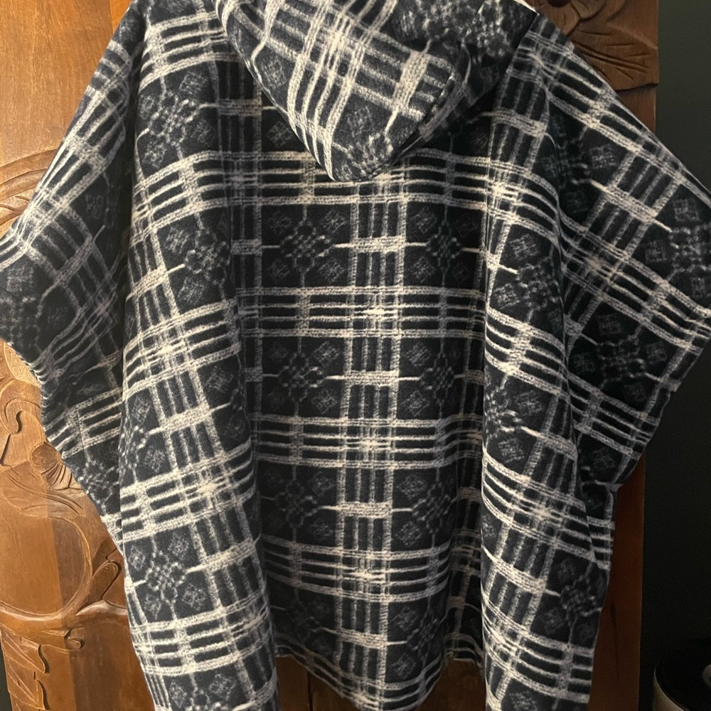 Free people poncho - nwot - blue - oversized - fleece lined - m/l - Picture 2 of 4